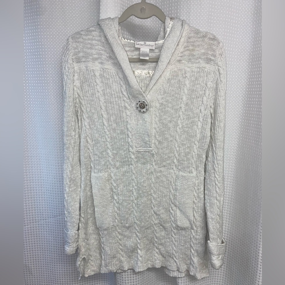Soft Sureoundings White Cable Knit Hooded Sweater